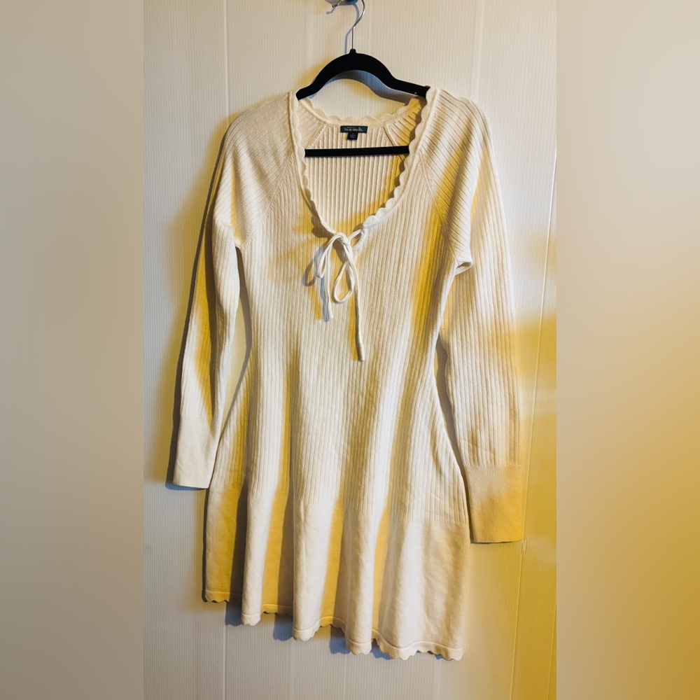 Cream Ribbed Knit Tie-Front Dress size medium